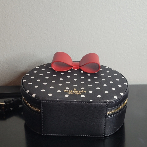 Kate Spade X Disney Minnie Mouse Canteen Crossbody - Picture 8 of 14